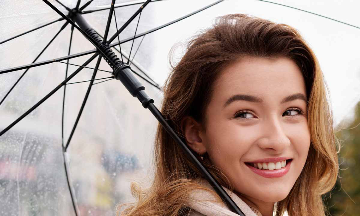 Tips and Tricks for Healthy and Glowing Skin During the Monsoon Season